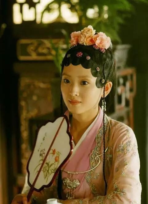 张睿的女朋友叫什么（五阿哥张睿新恋情曝光）