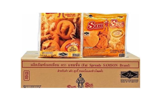 男友疯狂地亲吻我