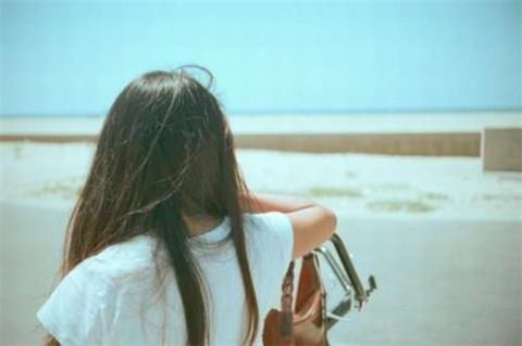 吵架不哄女朋友是什么下场