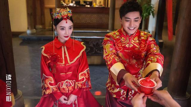 李小璐复出的原因(复出不得力的李小璐创个人品牌)(7)