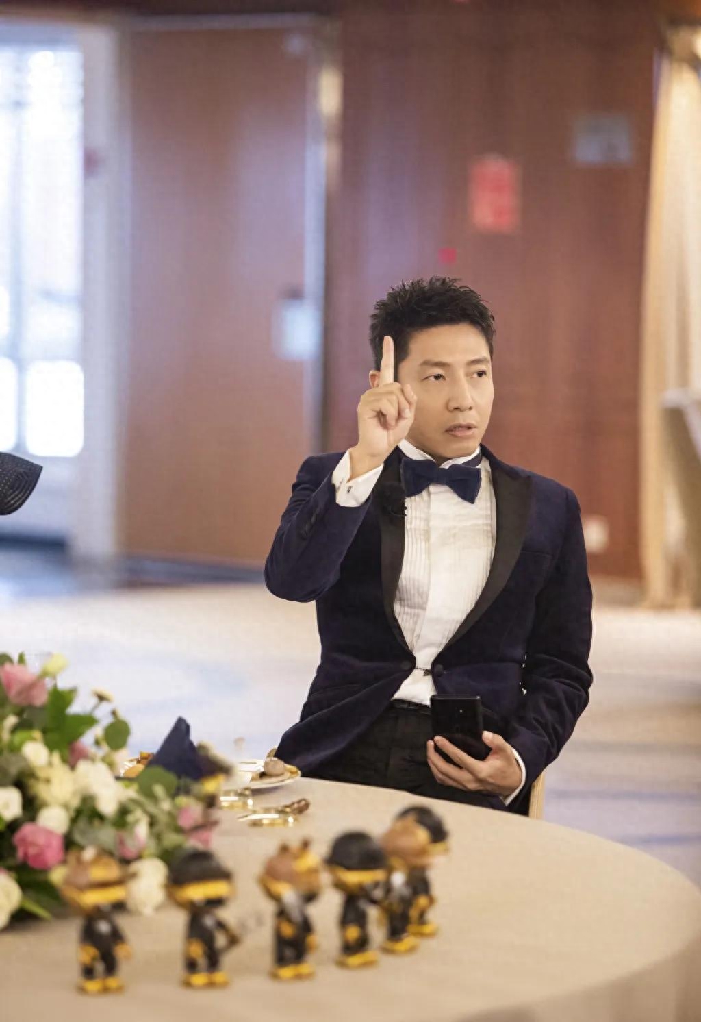 央视著名主持人——撒贝宁个人资料