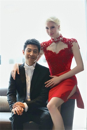 央视著名主持人——撒贝宁个人资料