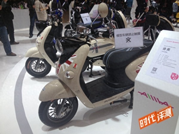 够时尚 够前卫 ——10款爱玛经典车型图赏