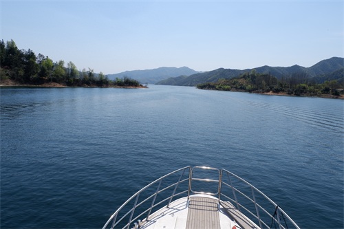 “红军故乡、将军摇篮”中的梅山水库，历经沧桑，风景依旧