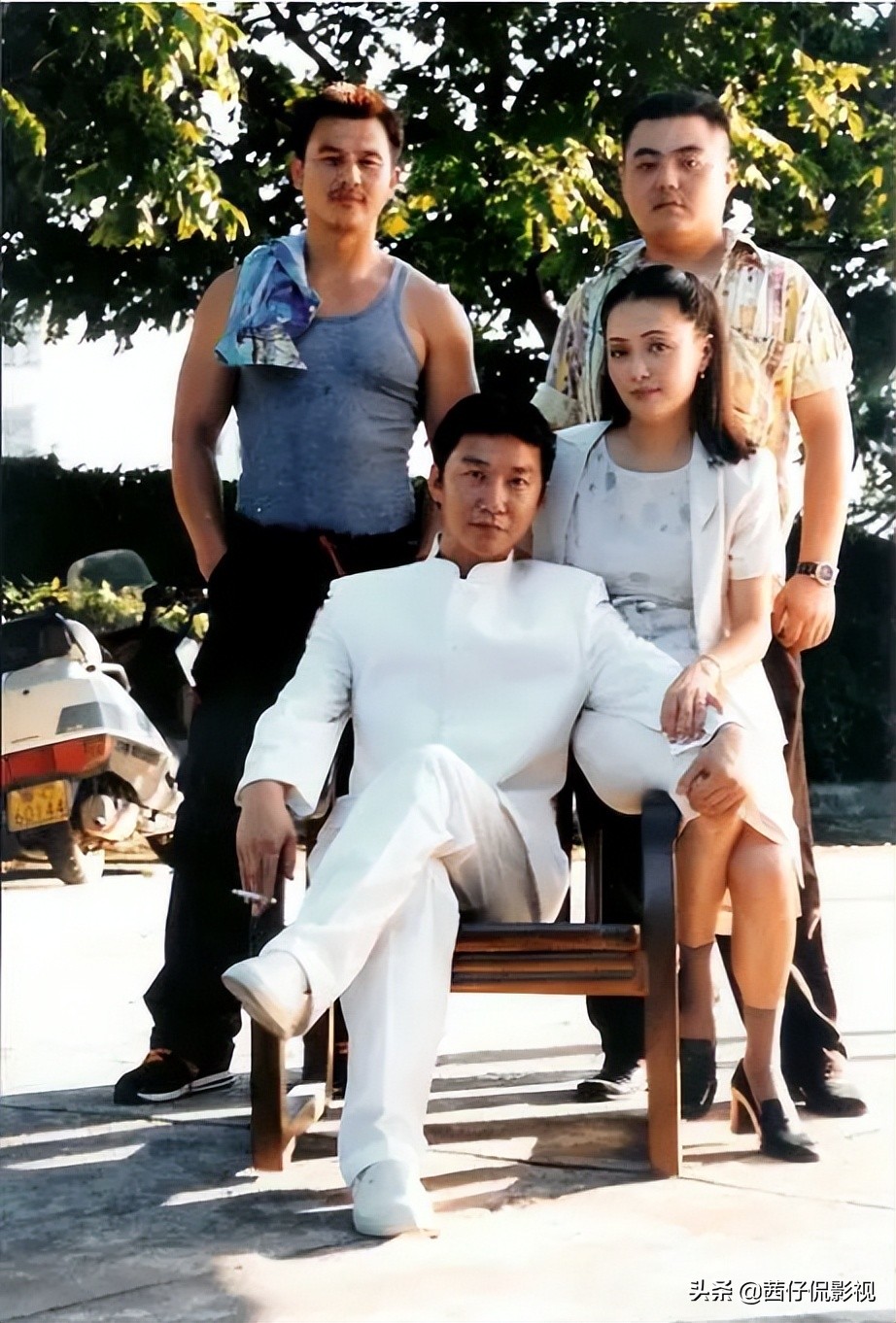 8部打黑佳剧，《征服》豆瓣9.1分封神，每个原型都比影视剧更荒诞